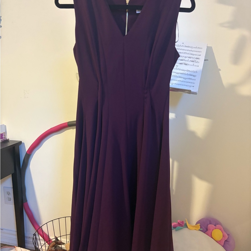Calvin Klein Elegant Purple Sleeveless Dress
